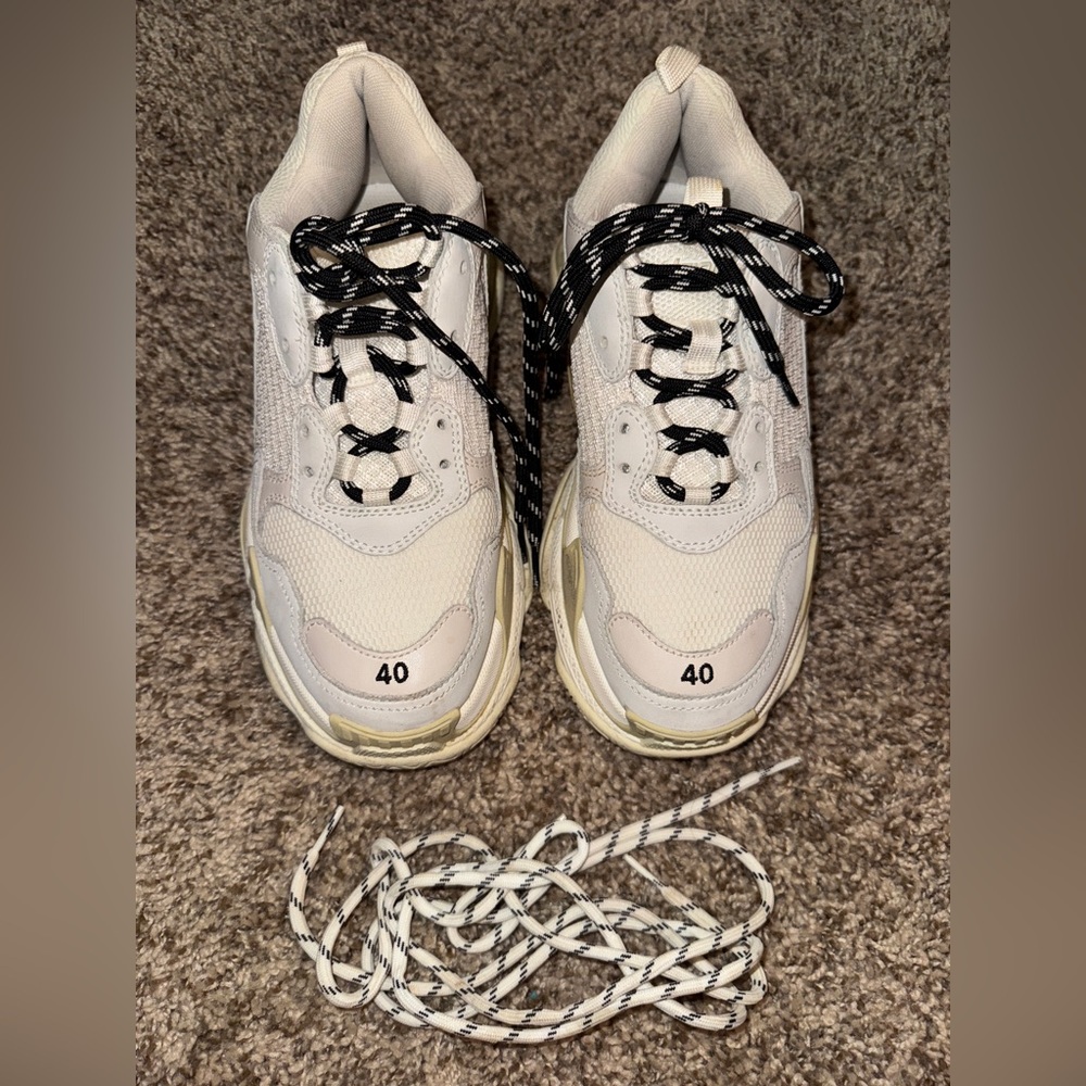 BALENCIAGA | Triple S Sneakers Trainers Shoes Size 40